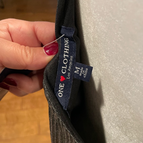 BNWT Silver & Black Shimmery Cocktail Dress - Picture 4 of 10